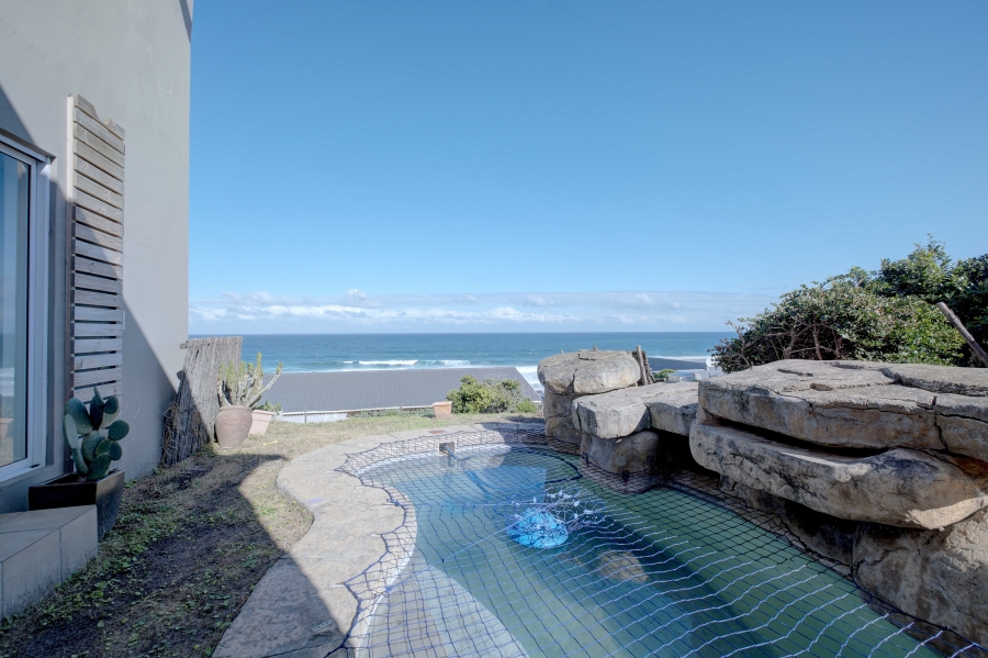 4 Bedroom Property for Sale in Seaview Eastern Cape
